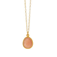 Necklace 1816 in Gold plated silver with Peach moonstone