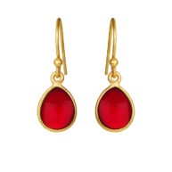 Earrings 5249 in Gold plated silver with Garnet crystal