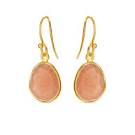 Earrings 5568 in Gold plated silver with Peach moonstone