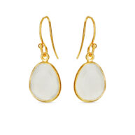 Earrings 5568 in Gold plated silver with White moonstone