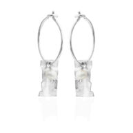 Earrings 5626 in Silver with White freshwater pearl