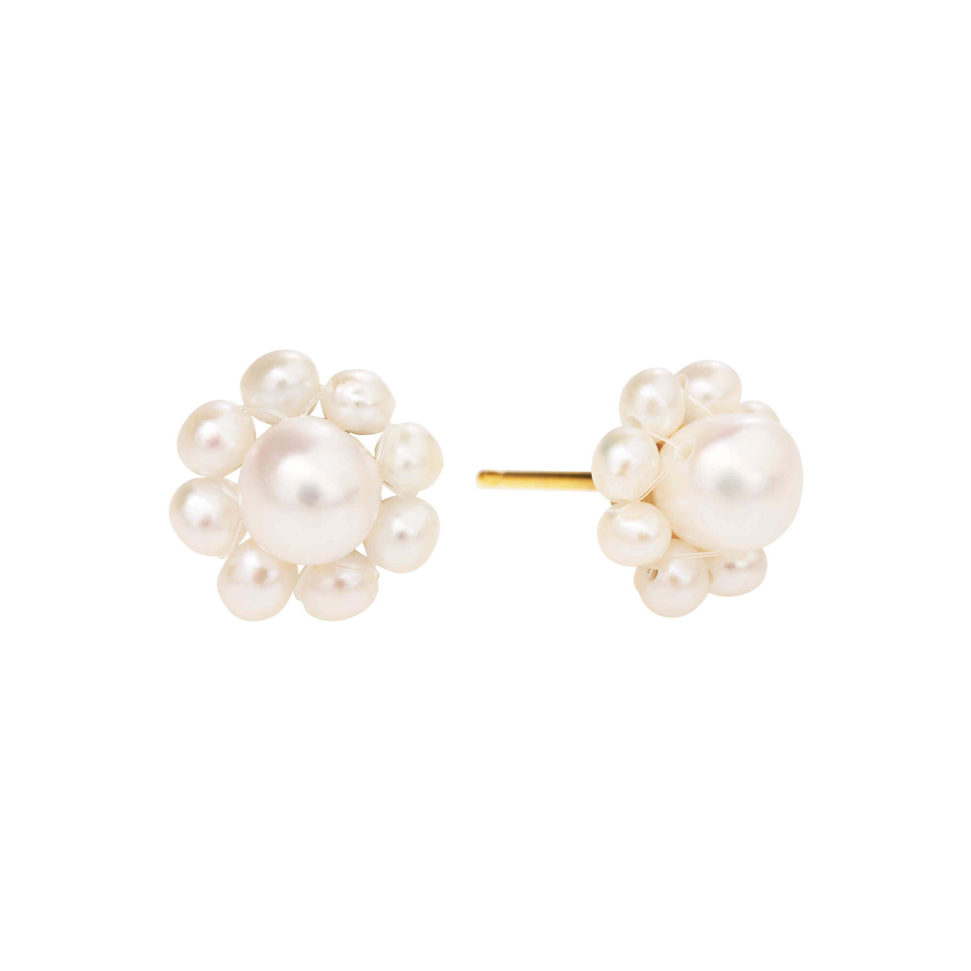 10 mm pearl studs in gold plated silver / 5662-2-10-900 - Susanne Friis ...