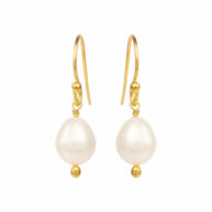 Earrings 5664 in Gold plated silver with White freshwater pearl