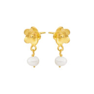 Earrings 5672 in Gold plated silver with White freshwater pearl