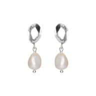 Earrings 5709 in Polished silver with White freshwater pearl